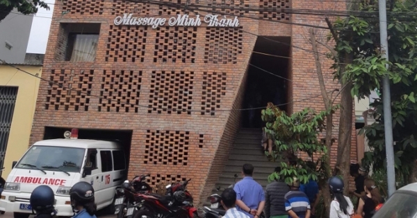 Đà Nẵng: Nữ nhân viên massage tử vong trong phòng kín, nghi bị khách cứa cổ?