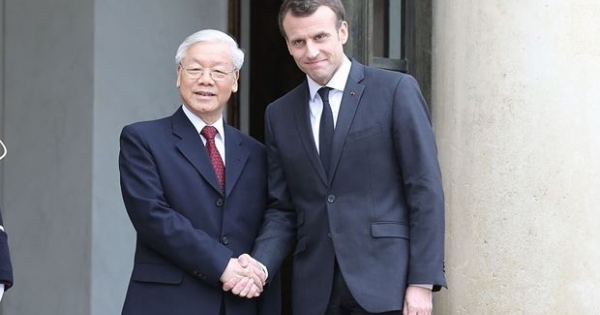 Tổng Bí thư Nguyễn Phú Trọng hội đàm với Tổng thống Emmanuel Macron