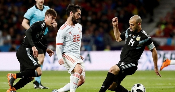 Tây Ban Nha 6-1 Argentina: Tỉ số không tưởng