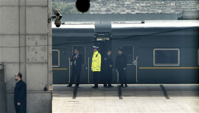 H&igrave;nh ảnh đo&agrave;n t&agrave;u bọc th&eacute;p chở &ocirc;ng Kim Jong-un được chụp ở thủ đ&ocirc; Bắc Kinh của Trung Quốc.