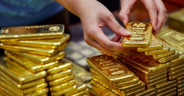 Kinh tế 24h: Giá vàng lao dốc, giải Jackpot hơn 41 tỷ đồng vẫn vô chủ
