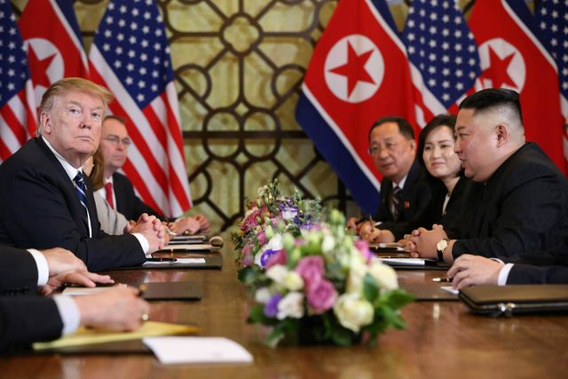 Hội nghị thượng đỉnh lần hai giữa Tổng thống Mỹ Donald Trump v&agrave; Chủ tịch Triều Ti&ecirc;n Kim Jong-un kết th&uacute;c m&agrave; kh&ocirc;ng c&oacute; thỏa thuận. (Ảnh Reuters)