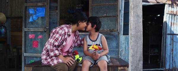 "Hạnh phúc của mẹ" dành được nhiều tình cảm của nghệ sĩ Việt: Hãy để bộ phim chạm đến cảm xúc của bạn