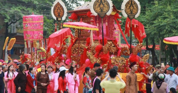 Đặc sắc lễ hội rước mẫu ở Tuyên Quang