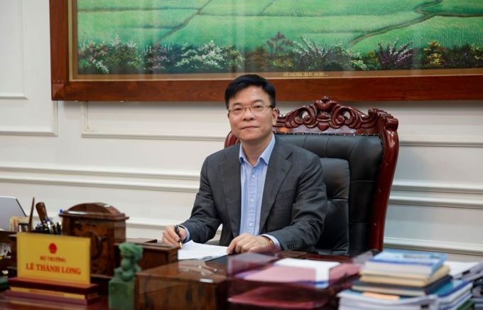 Bộ trưởng Tư ph&aacute;p Việt Nam - L&ecirc; Th&agrave;nh Long.