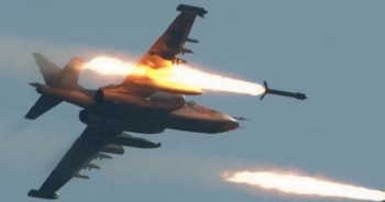 Clip - Nga dội bom, san phẳng sào huyệt của phiến quân khủng bố tại Syria