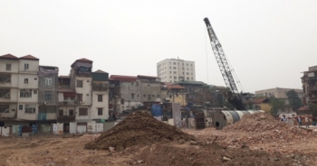 Tiến độ Dự án cải tạo chung cư cũ 93 Láng Hạ: Máy móc tích cực thi công