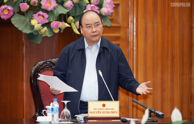 Thủ tướng Nguyễn Xu&acirc;n Ph&uacute;c ph&aacute;t biểu tại cuộc l&agrave;m việc. Ảnh:VGP/Quang Hiếu
