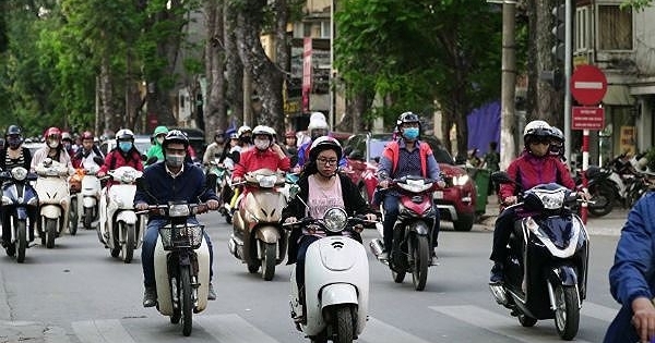 “Giải cứu” giao thông Hà Nội: Tàu điện ngầm là giải pháp?