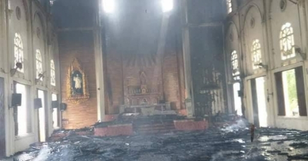Cháy lớn tại nhà thờ Thọ Vực nhiều tài sản bị thiêu rụi