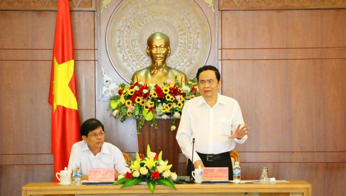 Chủ tịch UBTW MTTQ Việt Nam Trần Thanh Mẫn ph&aacute;t biểu tại buổi l&agrave;m việc.