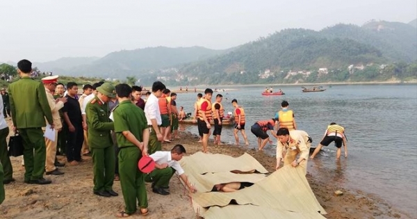 Thủ tướng Chính phủ chỉ đạo điều tra, làm rõ vụ 8 học sinh đuối nước thương tâm tại Hòa Bình