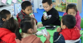 Biết bao sự chung tay để có ly sữa học đường an toàn, hiệu quả cho trẻ em thủ đô