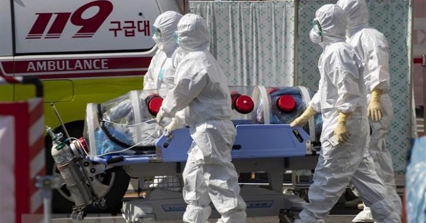 Tổng số ca nhiễm COVID-19 tại Hàn Quốc đã vượt quá 6.000