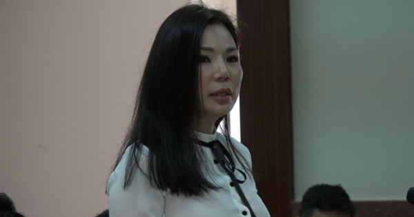 Vụ án vợ bác sĩ Chiêm Quốc Thái thuê người chém chồng: Tòa yêu cầu làm rõ có hay không vai trò đồng phạm