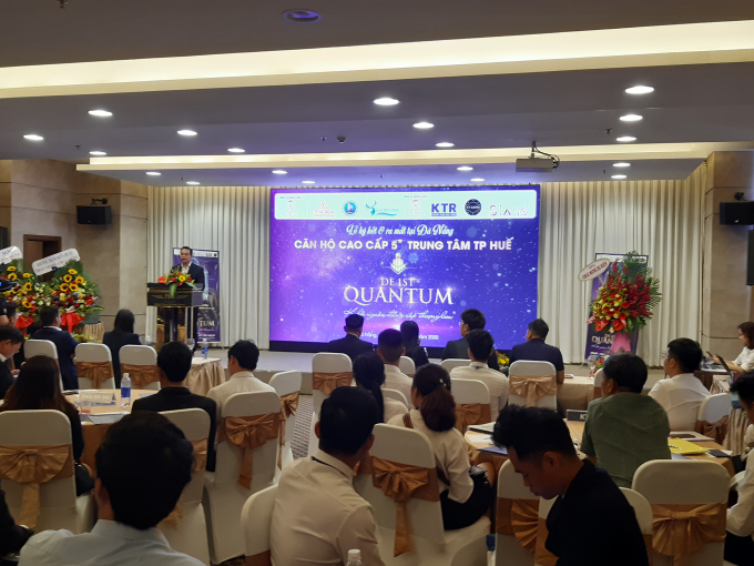 Lễ ký kết và ra mắt thu hút khoảng 300 khách hàng, nhà đầu tư tại Đà Nẵng.