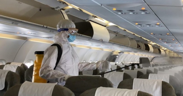 Nhìn từ ca Covid-19 thứ 21: Nguy cơ lây nhiễm trên máy bay có thực sự cao?