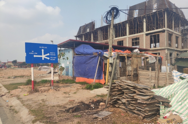 Dự án khách sạn Tân Quang Phát xây dựng không phép: Quan huyện có