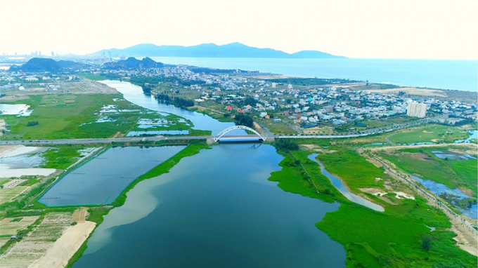 Đà Nẵng tạm ngưng khởi công 2 dự án tại sông Cổ Cò và Tuyến đường vành đai phía Tây 2 nối đường Hải Vân-Túy Loan đến Quốc lộ 14B.