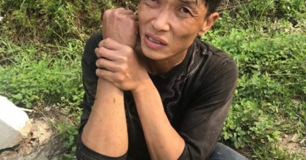 Cảnh sát giao thông Lạng Sơn bắt giữ "con nghiện" ma tuý vừa “ăn hàng”