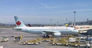 Air Canada sa thải 16.500 nhân viên trong bối cảnh loạt chuyến bay bị huỷ vì Covid 19