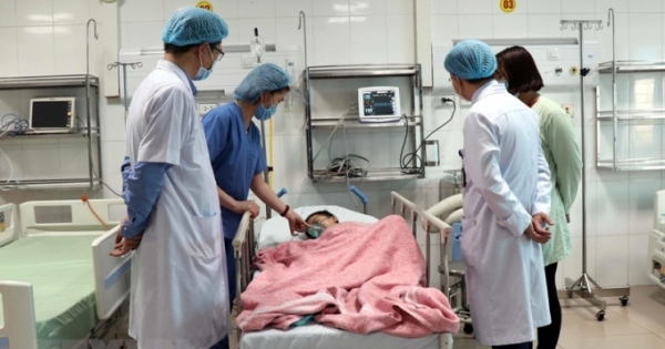 Bắc Ninh: Phát hiện hơn 10 viên nam châm trong ruột một cháu bé 5 tuổi