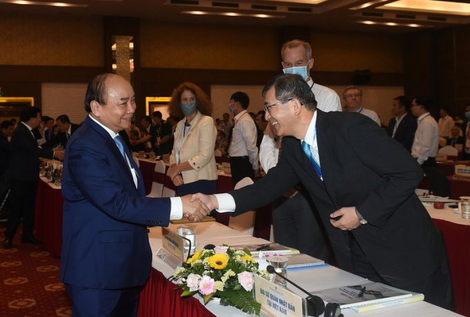 Thủ tướng Nguyễn Xuân Phúc và các đại biểu dự Hội nghị. Ảnh: VGP