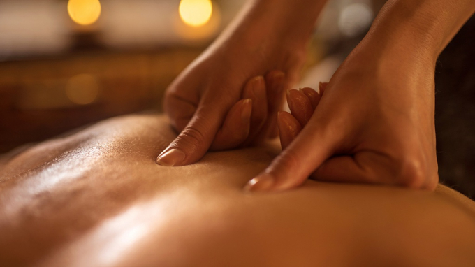 oral_sex_trong_quan_massage