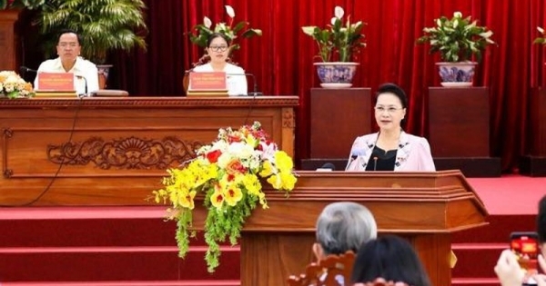 Chủ tịch Quốc hội Nguyễn Thị Kim Ngân: Ngoài cơ chế đặc thù, Cần Thơ cũng cần tự khắc phục vươn lên