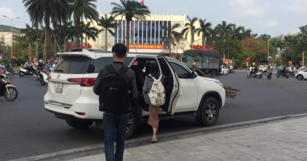 Nóng vấn nạn xe trá hình Huế - Đà Nẵng và nguy cơ vỡ trận lập lại trật tự vận tải