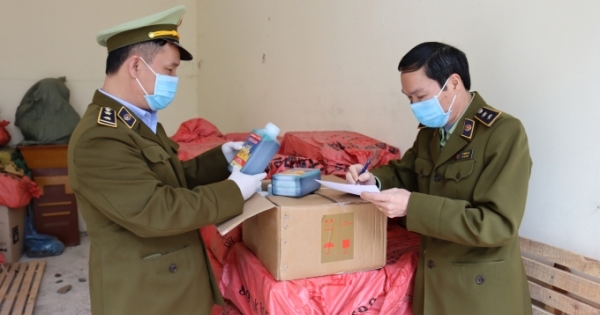 Lạng Sơn: Thu giữ 600 chai thuốc diệt cỏ siêu tốc không rõ nguồn gốc