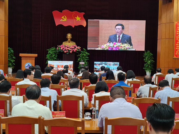 Hội nghị nghiên cứu, học tập, quán triệt và tuyên truyền Nghị quyết Đại hội lần thứ XIII của Đảng tại điểm cầu Thành ủy Đà Nẵng.