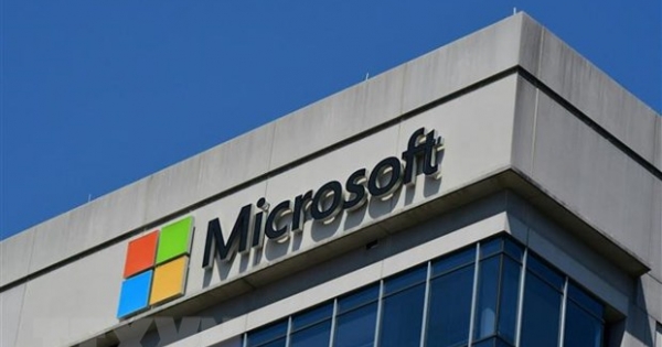 "Gã khổng lồ" Microsoft ngừng bán sản phẩm và dịch vụ tại Nga