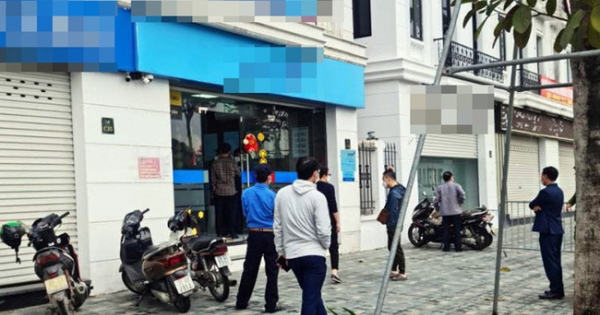 Nóng: Đã bắt 2 đối tượng cướp ngân hàng ở quận Bắc Từ Liêm