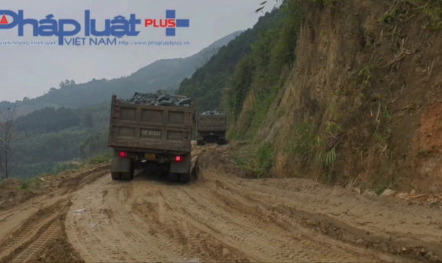 Vụ xe chở quặng hoành hành tại Yên Bái: Đoàn kiểm tra liên ngành huyện Văn Yên vào cuộc