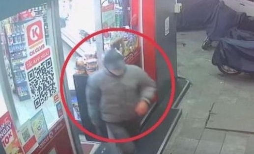 Lời khai của đối tượng dùng dao đe doạ cướp tiền tại cửa hàng Circle K lúc rạng sáng