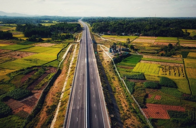 VEC mượn 7 tuyến đường dân sinh làm cao tốc Đà Nẵng - Quảng Ngãi