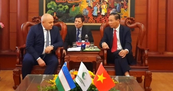 Xúc tiến hợp tác phát triển ngành tơ và len tằm giữa Việt Nam và Uzbekistan