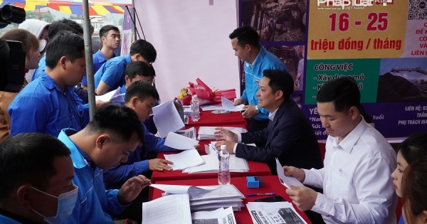 Hà Giang: Hơn 1.000 người tham gia Hội chợ việc làm huyện Quang Bình