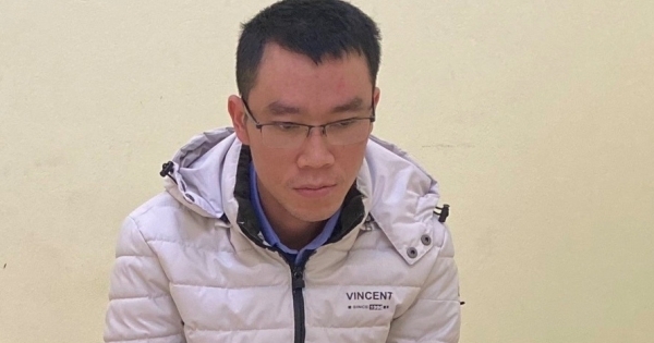 Hà Nội: Phó giám đốc trung tâm đăng kiểm nhận 1 triệu mỗi lần ký khống
