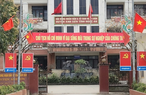 Nghệ An: Giám đốc Ban Quản lý dự án huyện Anh Sơn xin thôi chức vụ