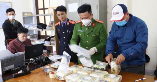 Hà Tĩnh: Bắt giữ đối tượng vận chuyển 11 kg ma túy