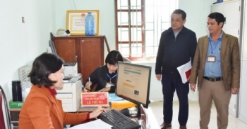 Tạm dừng tuyển dụng, tiếp nhận công chức trên toàn tỉnh Nghệ An
