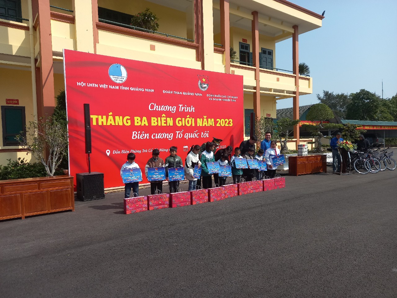Tích cực tham gia các hoạt động trong Chương trình Tháng ba biên giới do Hội LHTN tỉnh Quảng Ninh tổ chức