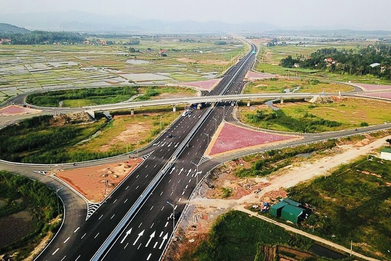 Dự án cao tốc Biên Hòa - Vũng Tàu sau khi hoàn thành sẽ khai thác đồng bộ với cao tốc Bắc - Nam phía Đông, Cảng hàng không quốc tế Long Thành và kết nối các trung tâm kinh tế, cảng biển