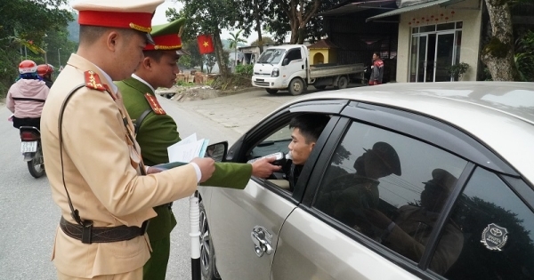 Công an huyện Bắc Quang tăng cường tuần tra, kiểm soát, xử lý các trường hợp vi phạm TTATGT