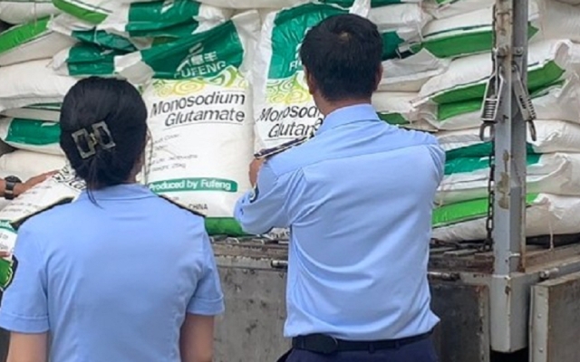Gần 10 tấn bột ngọt (Trung Quốc) bị tạm giữ khi đang trên đường đi tiêu thụ