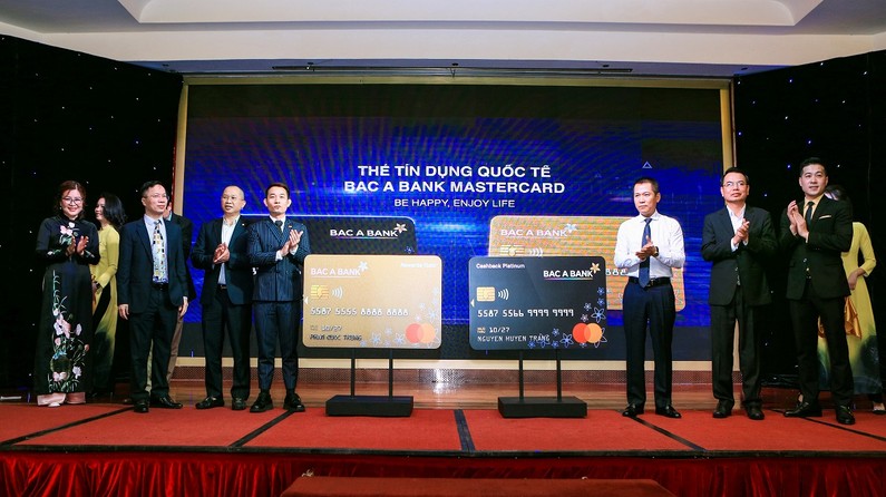 Ngân hàng TMCP Bắc Á đã tổ chức thành công Lễ ra mắt Thẻ tín dụng quốc tế BAC A BANK MasterCard