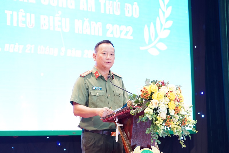 Đại tá Phạm Thanh Hùng, Phó Bí thư Đảng ủy, Phó Giám đốc CATP, phát biểu tại buổi lễ
