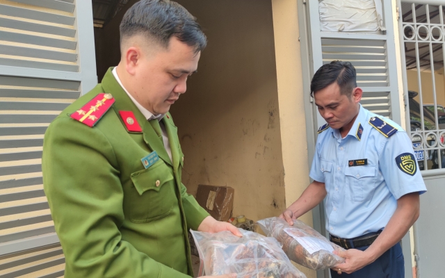 Lào Cai: Thu giữ 1,2 tấn dược liệu